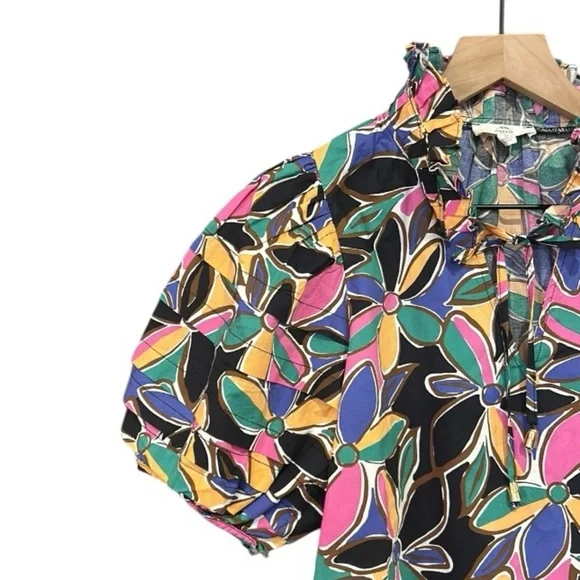 Entro Vibrant Floral Print Short Puff Sleeve Tiered Detail Top Size Medium - Picture 8 of 12